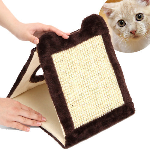 Triangle cat clearance scratcher