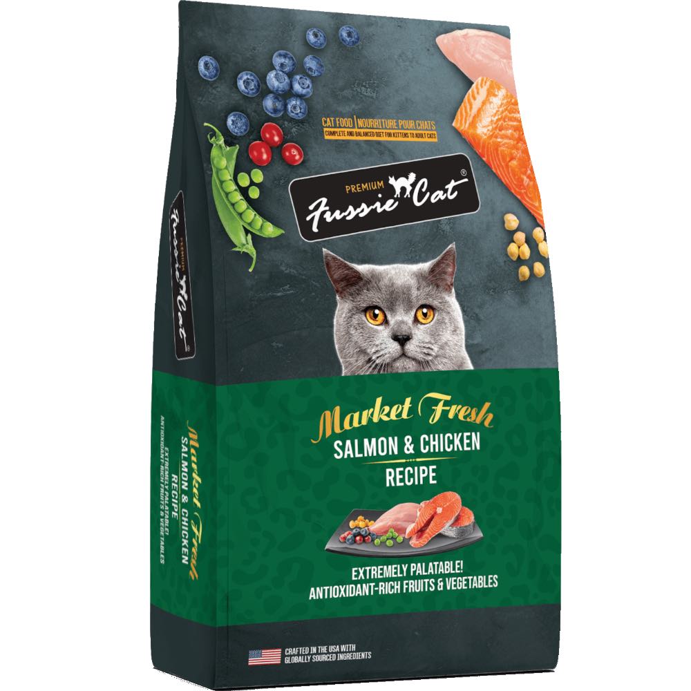 25% OFF: Fussie Cat Market Fresh Salmon & Chicken Recipe Grain-Free Dry Cat Food