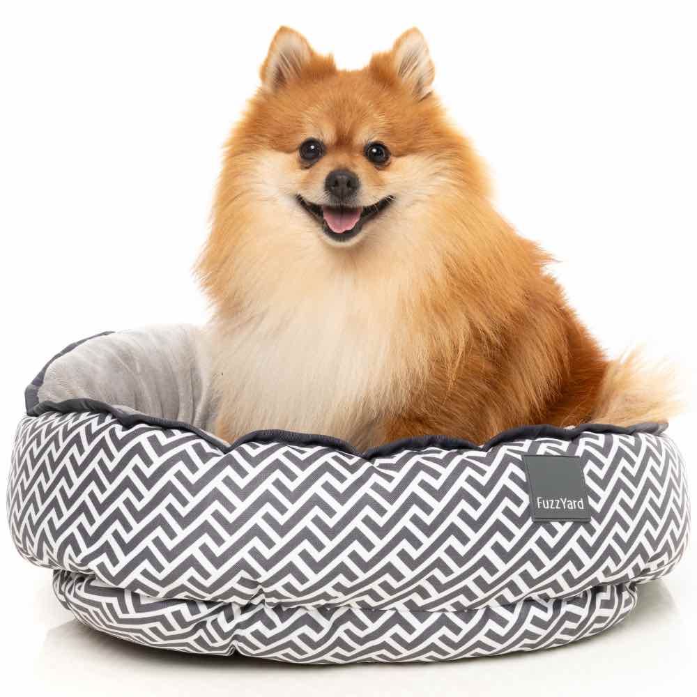 15% OFF: FuzzYard Reversible Dog Bed (Vinca)